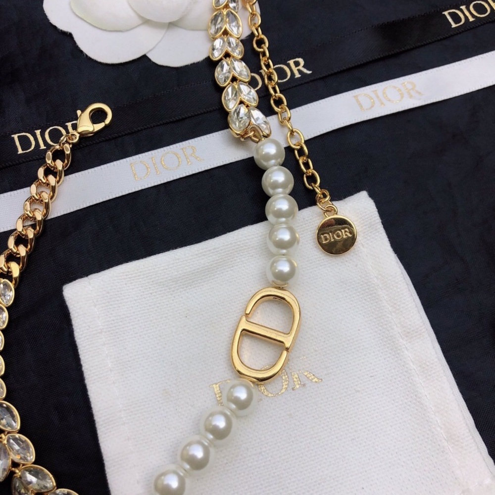 CD Necklace Modern Style Classic Remake - Picture 4 of 6